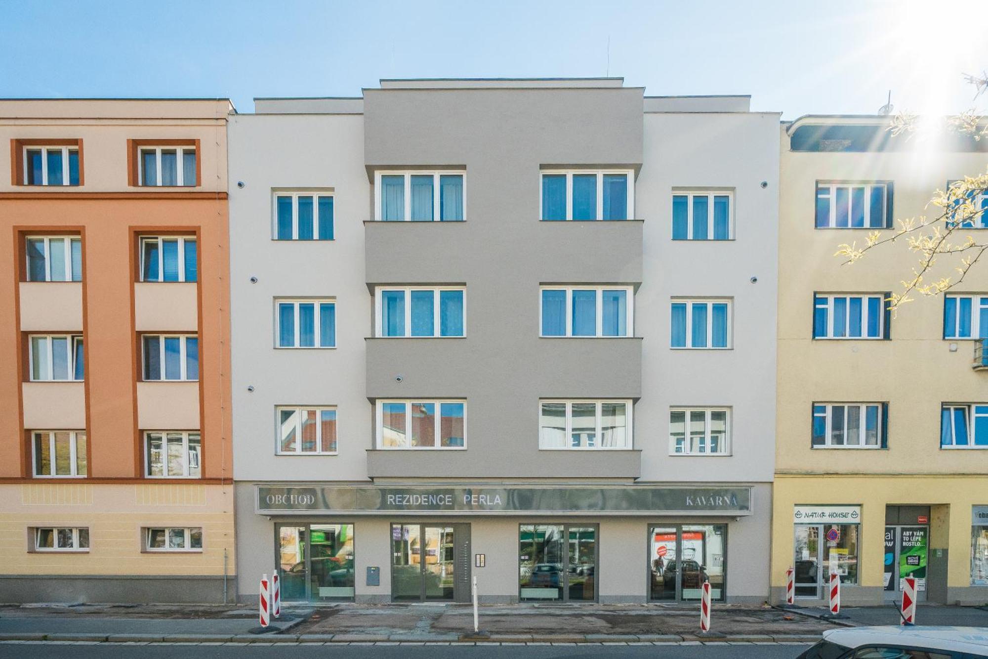 Perla Hradce 202 Apartman Hradec Králové Kültér fotó